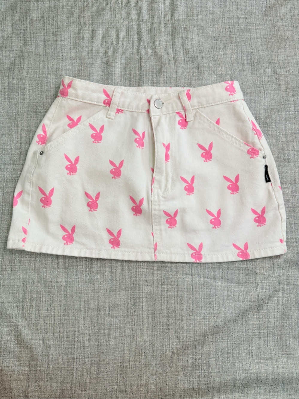 Playboy x Missguided White Pink Bunny Print Denim Mini Skirt Size XS - Picture 1 of 5